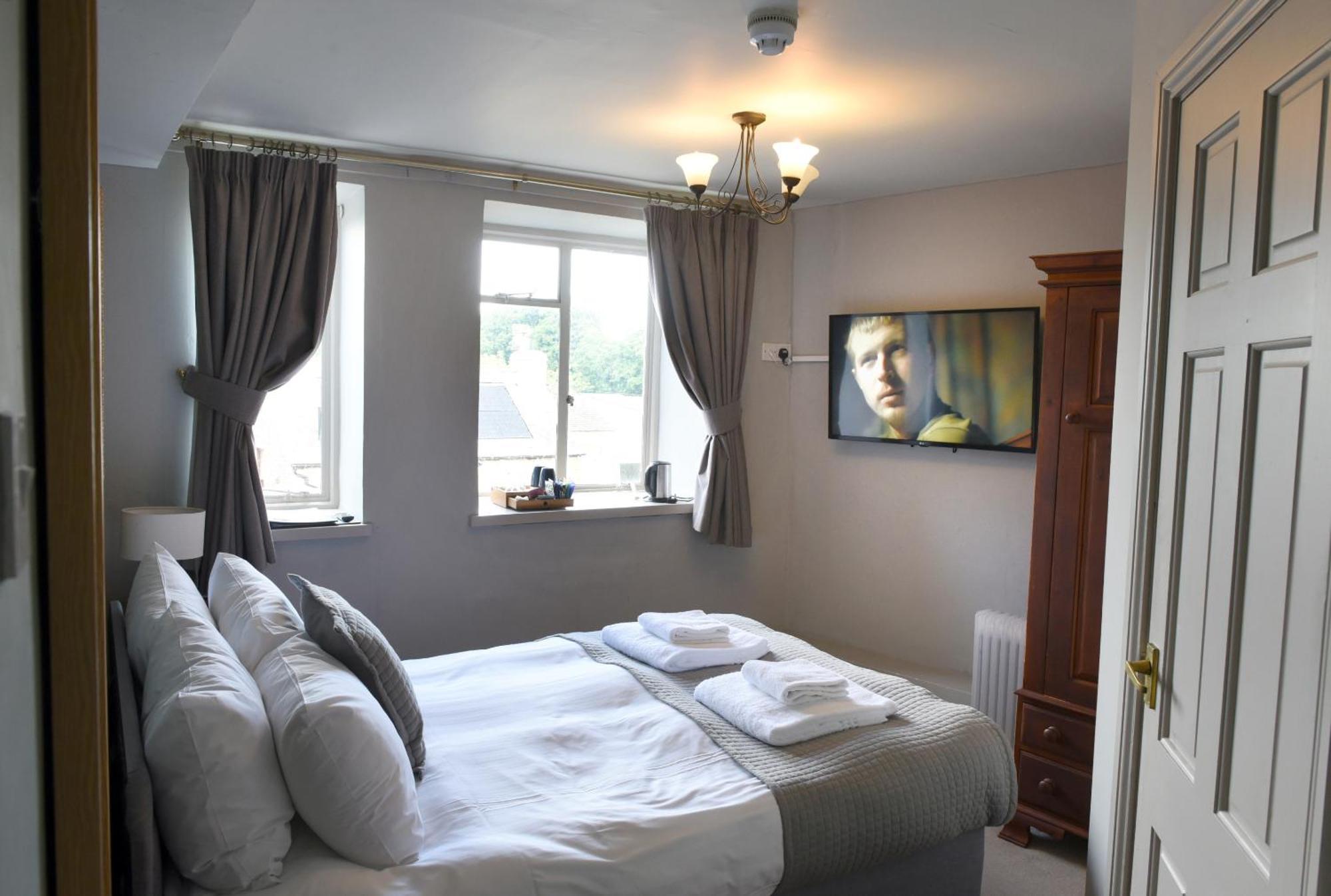 Black Bull Hotel Kirkby Stephen Room photo